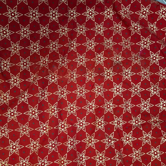 Martha Stewart Red & Gold Star Christmas Tree Skirt 48" Reversible - Picture 4 of 7